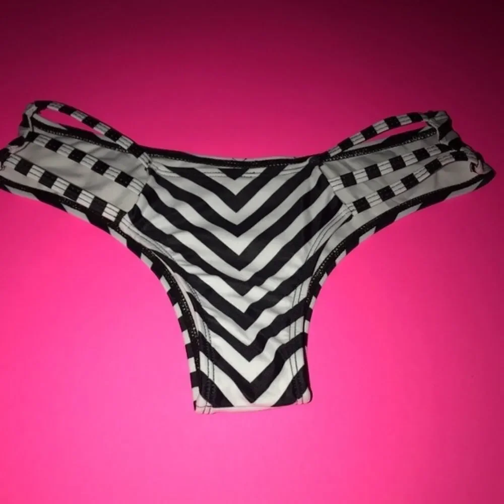 Striped Bikini Bottom Black White